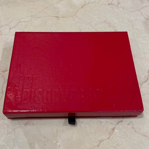 SmAshbox be discovered eyeshadow lip box set - Picture 2 of 6